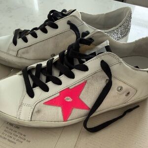 Golden Goose White Sneakers with Vibrant Pink Star